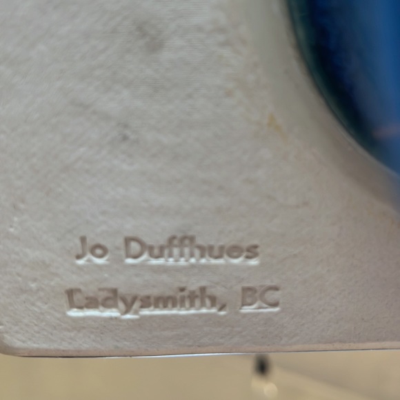 Charming modern cobalt blue flower pottery vase with built-in flower frog. - Picture 7 of 12